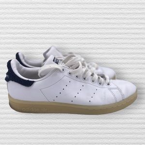 ADIDAS STAN SMITH SIZE 6.5